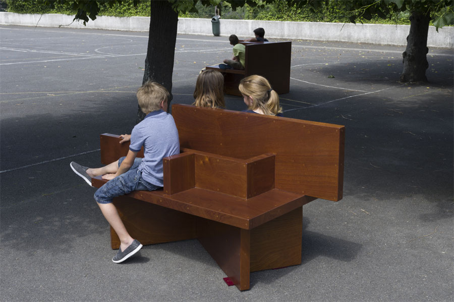 Fournitures, par Romain Lepage